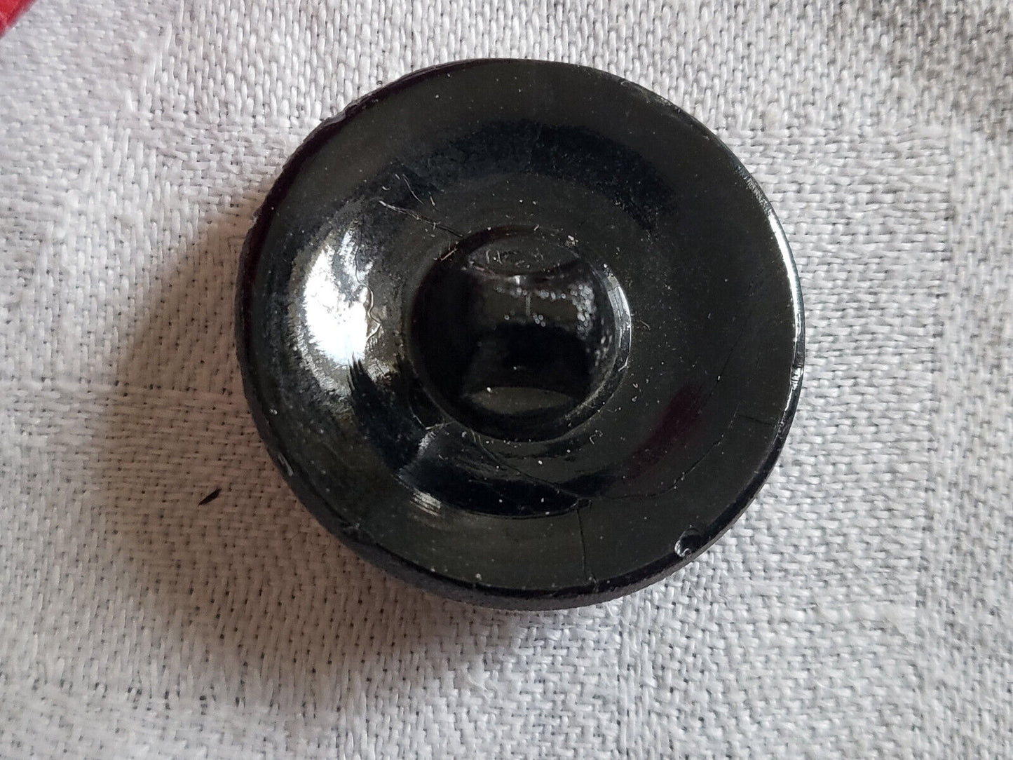 Gros bouton ancien en verre argenté à pied 2,6 cm ou 26 mm D12G