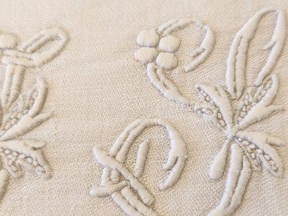 Superbe monogramme ancien IS sur serviette ancienne B8