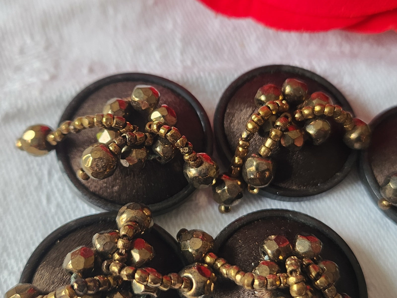 Collection lot 6 boutons  passementerie marron pendants perlé  2,4 cm ref 3569