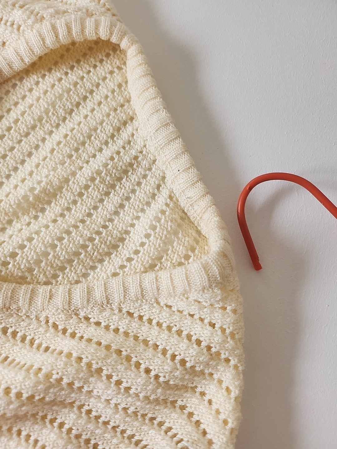 PUR VINTAGE ancien débardeur croché ajouré creme surpull 36/38  ref portant