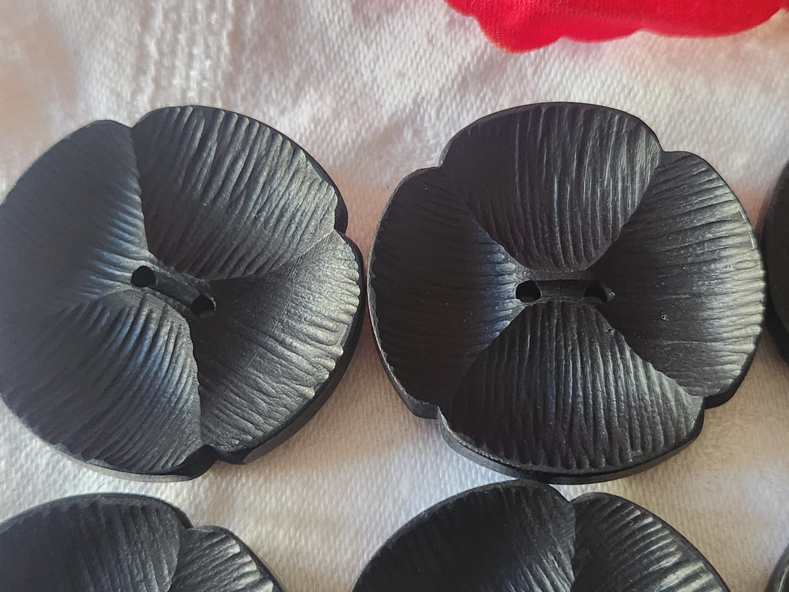 Lot 6 énormes boutons vintage noir mat fleur  XXL à trous 3,8 cm ref 6162