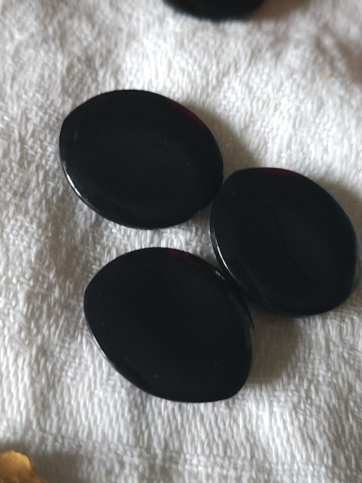 Lot 6 boutons vintage noir ovale 2,2 cm sur 1,9 à pied ref 1405