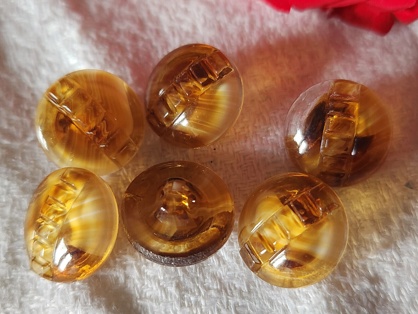 Lot 6 boutons vintage en verre  caramel camaïeu sur pied  1,2 cm ref 1035