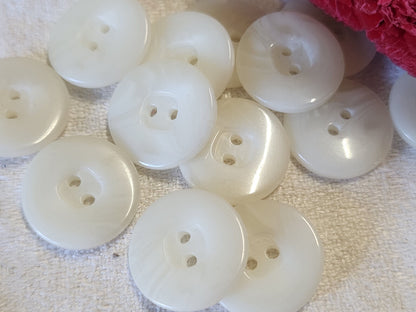 Lot 14 boutons vintage blanc veiné trous 1,8 cm ref 170