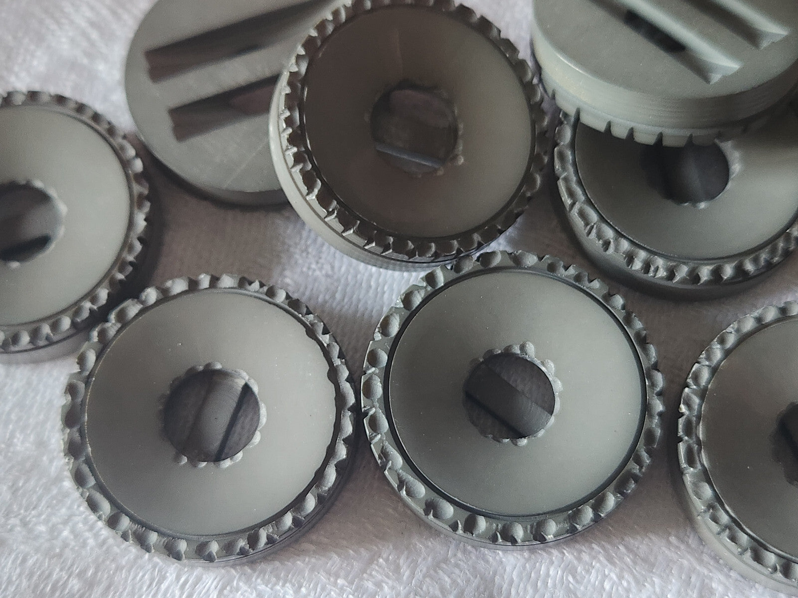 Lot 6 gros boutons vintage gris large passants trous 2,6 cm ref 355