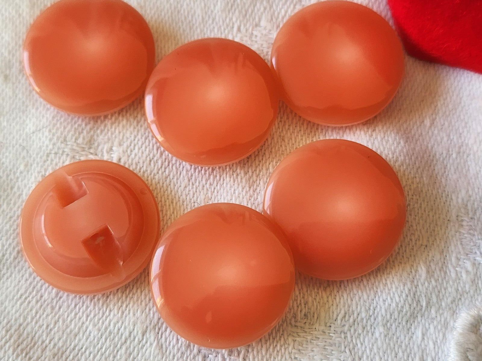 Lot 6 boutons vintage rose lisse pied 2 cm ref 4818