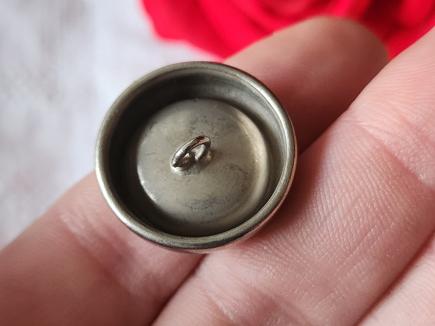 Gros bouton vintage monture métal coeur nacre bombé   2,3 cm D12K