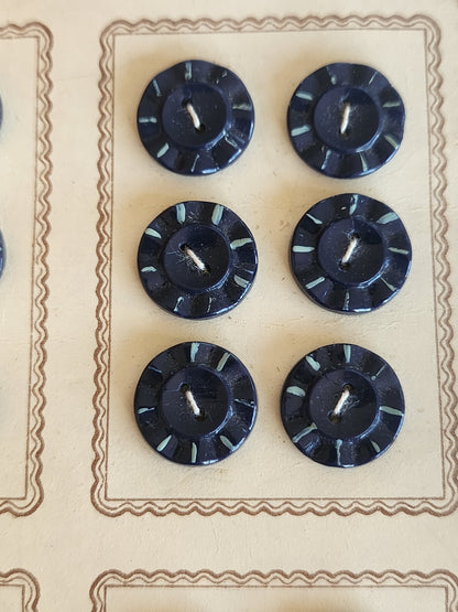 plaque lot 24 boutons anciens en verre bleu peint trous 1,2 cm ou 12 mm