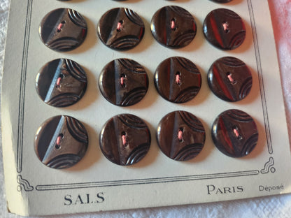 Plaque de 24 boutons  anciens marron marbré ciselé 1,7 cm