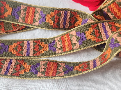 Galon vintage tissé  vert rose violet orange  2 métres sur 2,7 cm A2