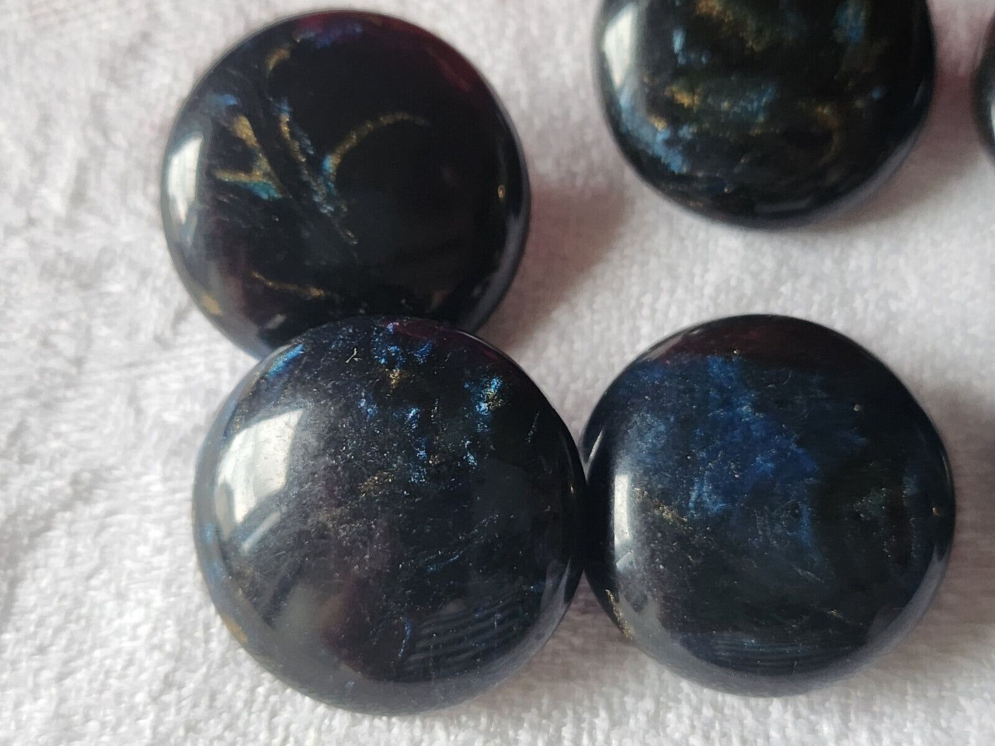 Lot 6  jolis boutons vintage bleu moucheté à pied 2,2 cm ref 1727