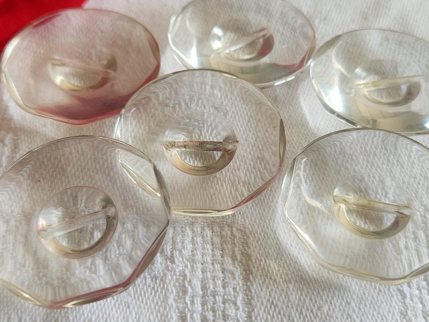 Lot 6 gros boutons vintage transparent style plexis épais 3 cm ref 2773