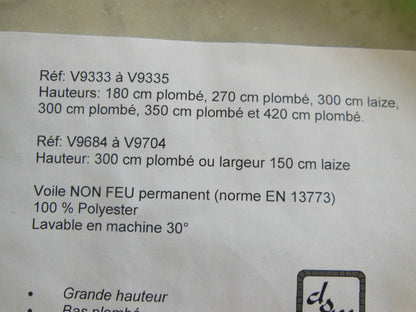 Coupon tissu pétillant  voilage vert bas plombé 78 cm sur 97 cm B3
