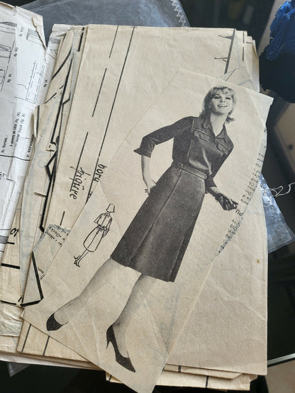 Patron ancien robe manche 3/4 col patte taille 40 44 48 immédiat