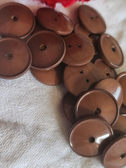 Lot 17 boutons vintage marron trous effet sifflet 1,7 cm ref 1219