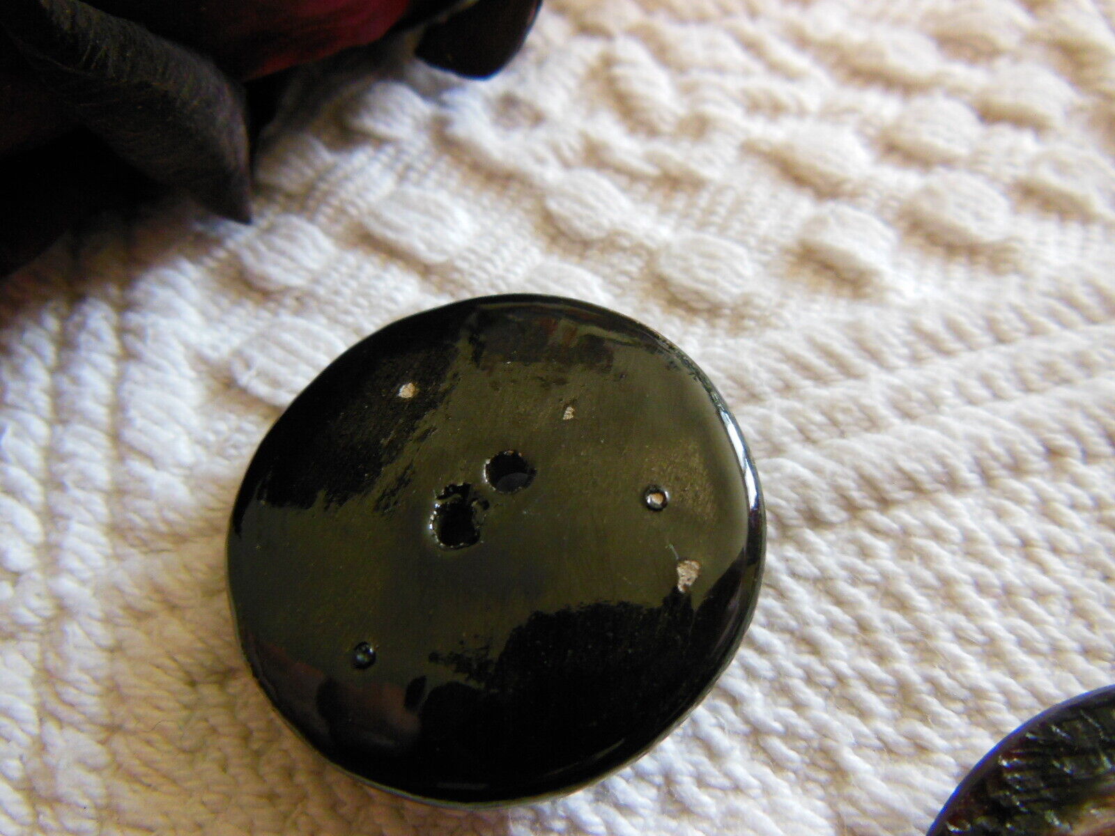 Bouton ancien en céramique noir gros vernissé vintage 3,2 cm D14N