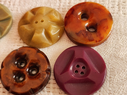 Lot 6 boutons ancien art deco bakelite plastique galalithe 2,6/2,7 cm ref 6586