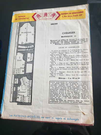 Patron ancien chemisier en toile de soie neuf taille 44 ou 42 et 46 