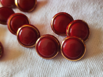 Lot 15 mini boutons vintage en verre rouge doré 1,1 cm ref 6041