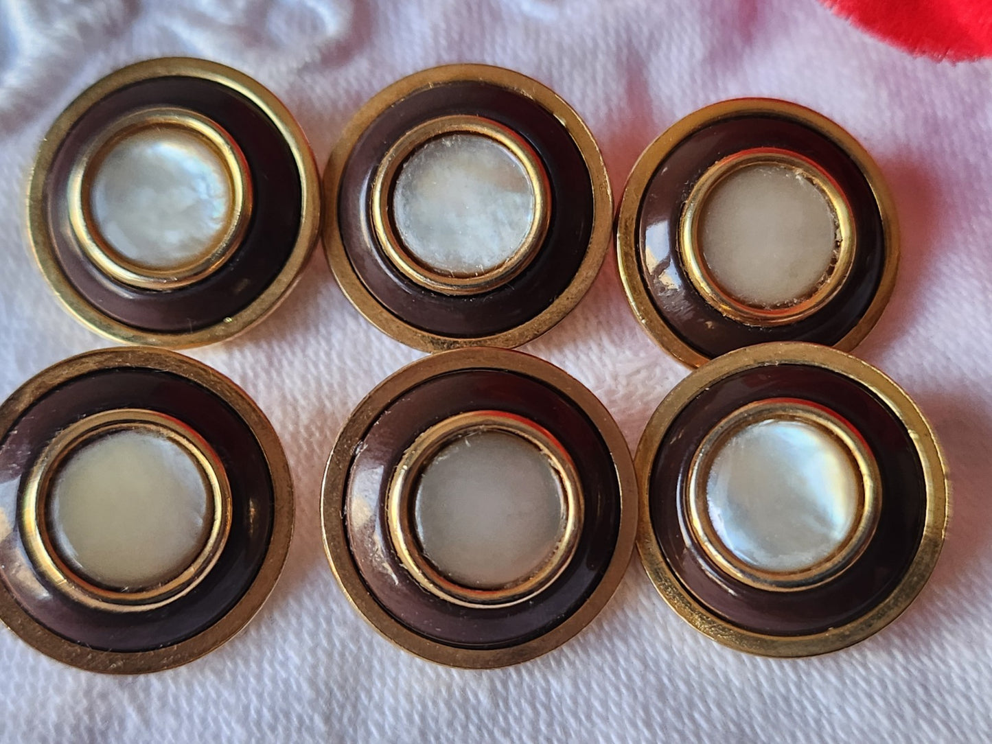 Lot 6 boutons anciens en metal coeur en nacre marron  1,7 cm ref 3906