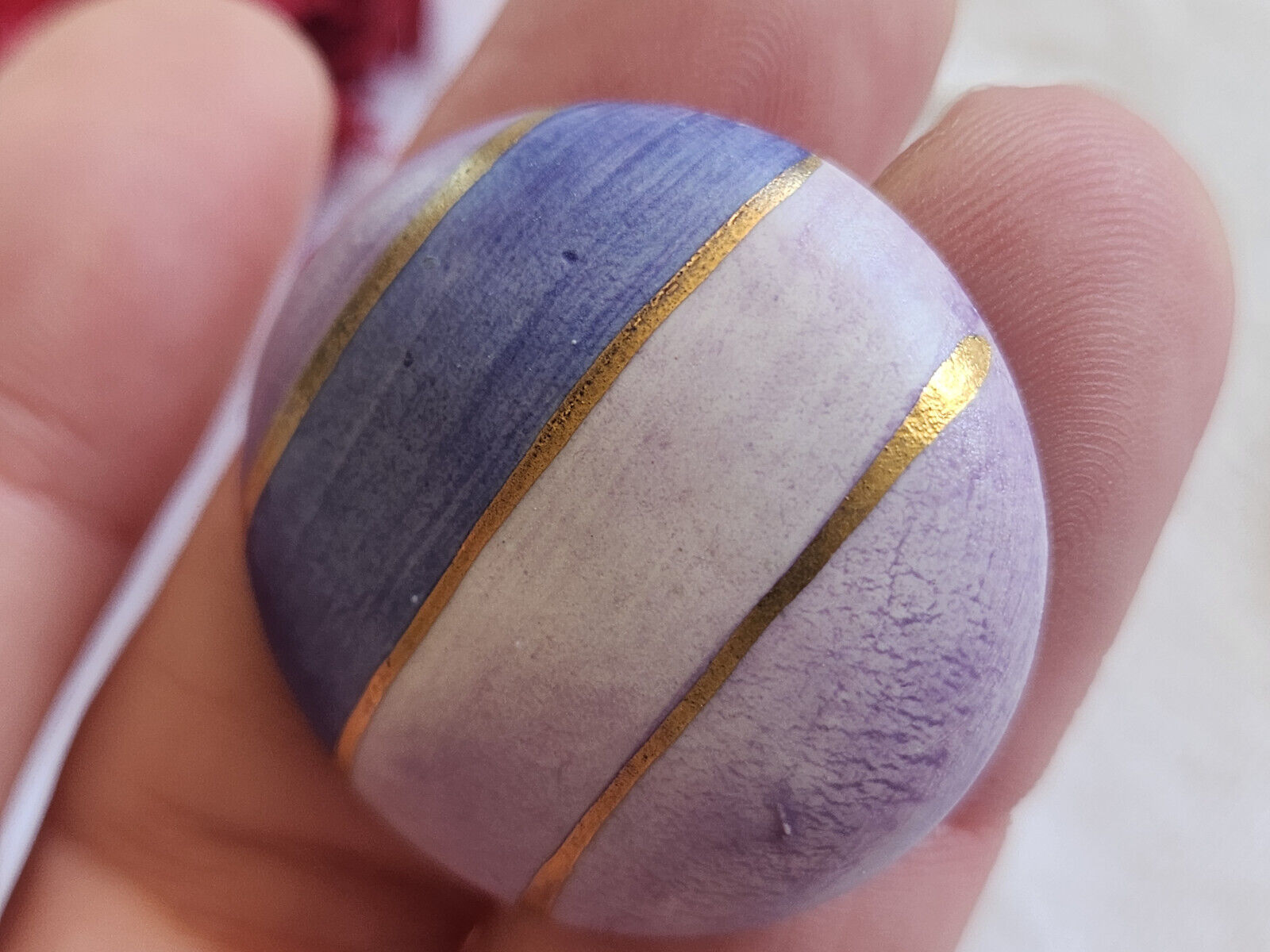 Enorme bouton vintage céramique parurier collection 3,3 cm pied violet G2O