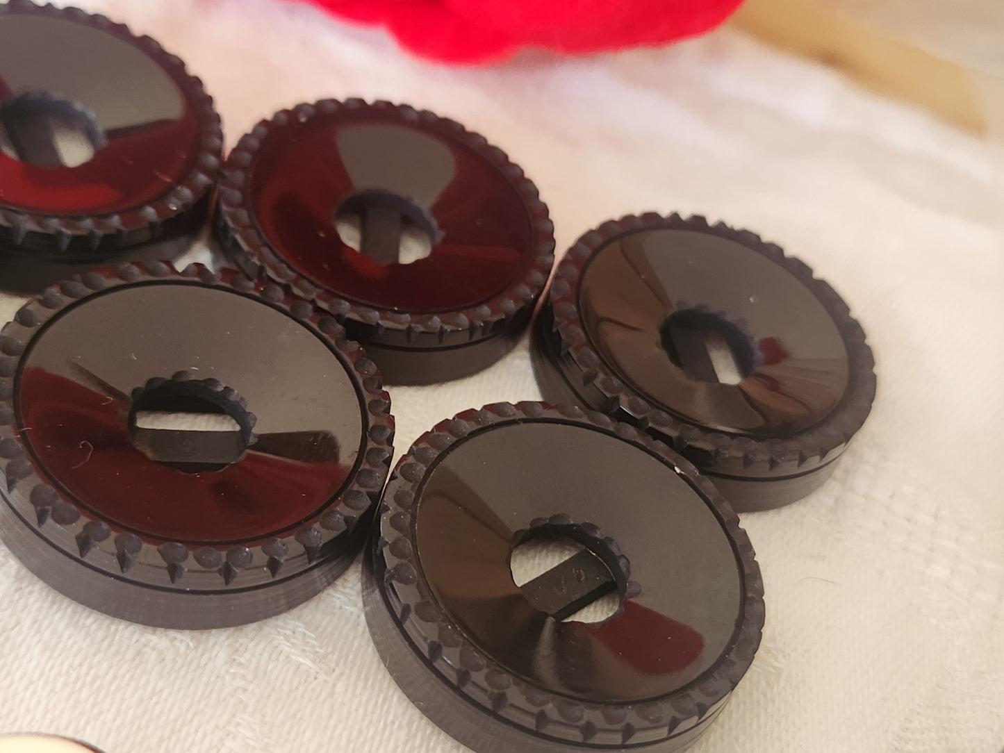 Lot 6 gros boutons vintage noir large passants 3 cm ref 5950 ***