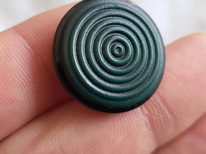 Lot 9 / 7 / 12  boutons vert spirale à pied vintage 1,7 cm à 2,7 cm