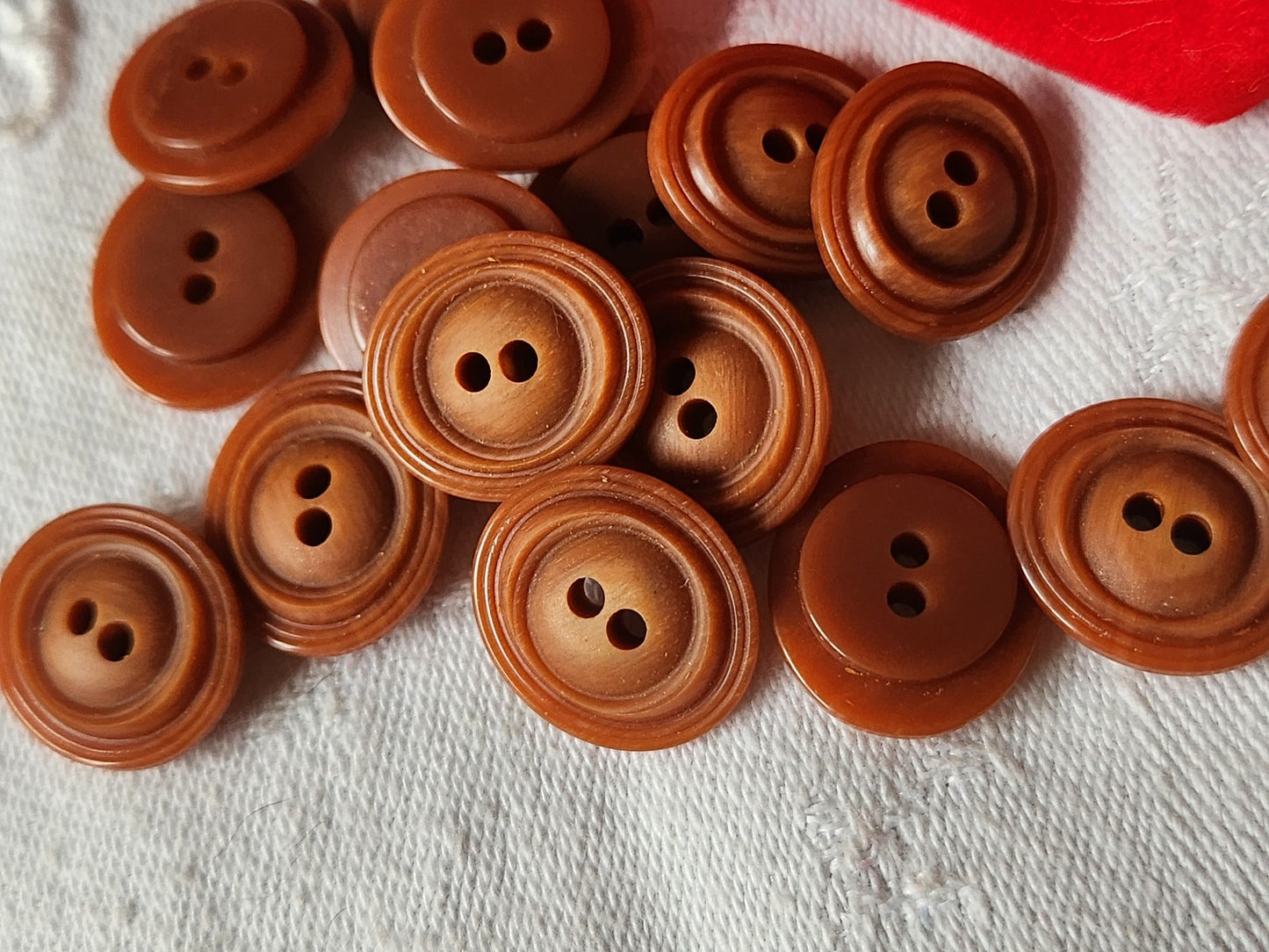 Lot 15 boutons vintage marron camaieu mat ovale  1,5 sur 1,7 cm ref 2210