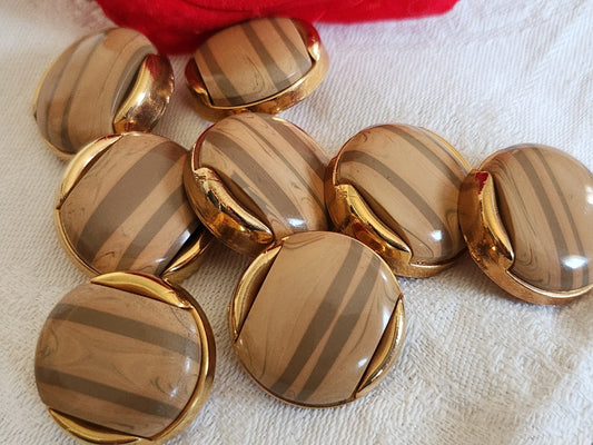 Lot 6 boutons vintage marron doré kitch 2,2 cm pied ou 22 mm ref 6564