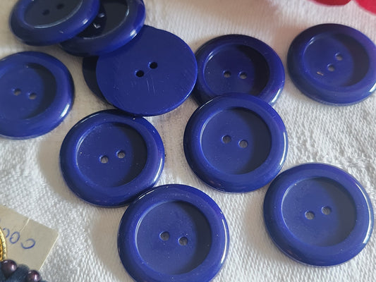 Lot 11 boutons vintage bleu foncé classique 2,2 cm ref 2856