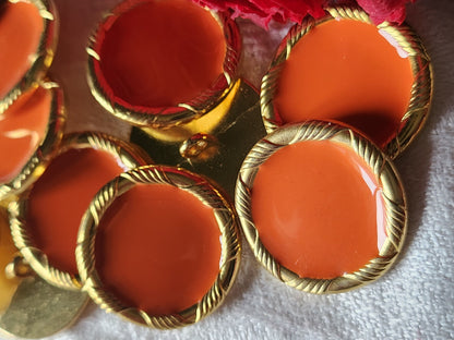 Lot 6 boutons vintage en métal doré orange  lourd pied  2,5 cm ref 1809