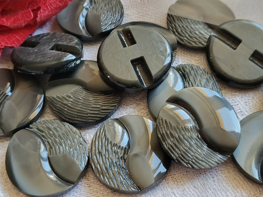 Lot 6 boutons vintage lumineux gris travaillé à pied 2,2 cm  ref 3499