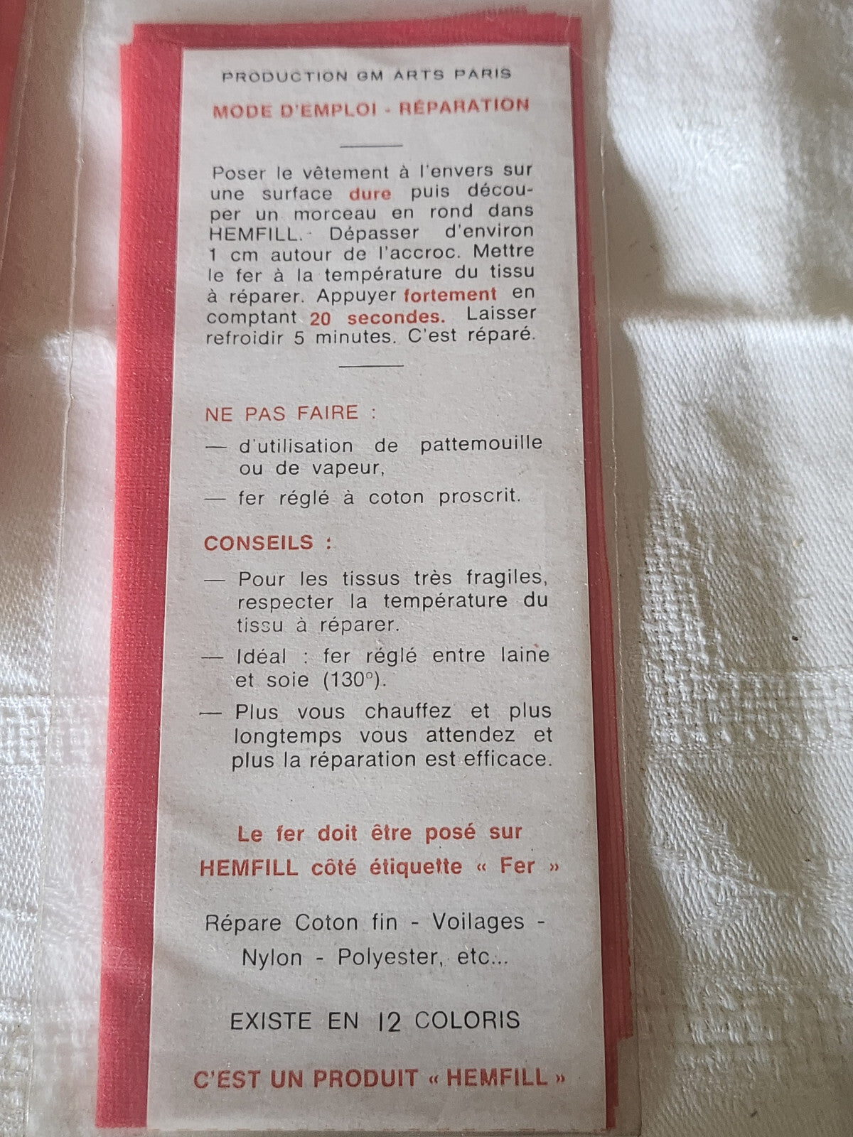 Hemfill Vintage ancien "répare trous et accroc" tissus fins rouge thermocollant
