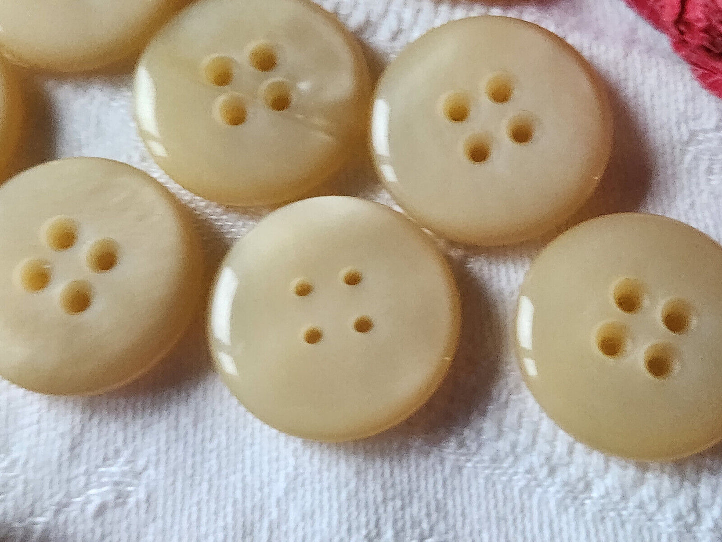 Lot 9 jolis boutons vintage beige ombragé épais trous  2,2 cm ref 1101