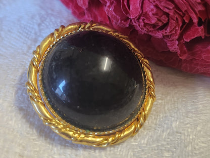 Gros bouton vintage en métal doré et noir bombé pied 2,5 cm ref 0035