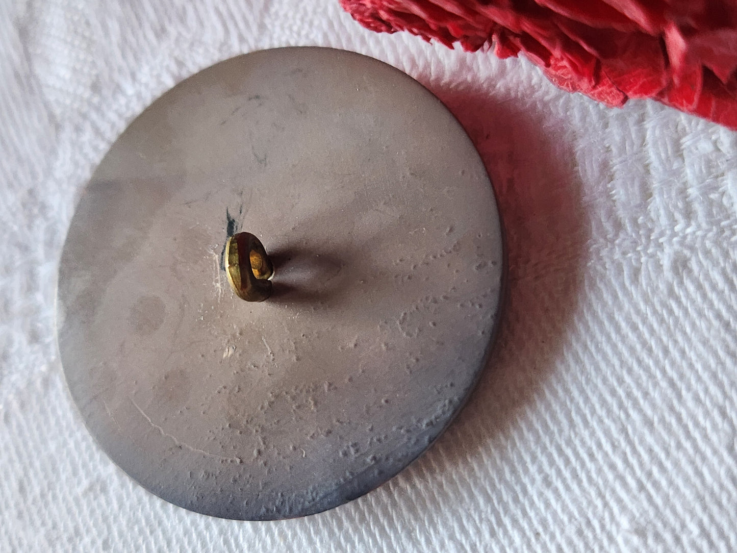Collection bouton ancien gris camaieu motif feuillage relief 3,3 cm G8N