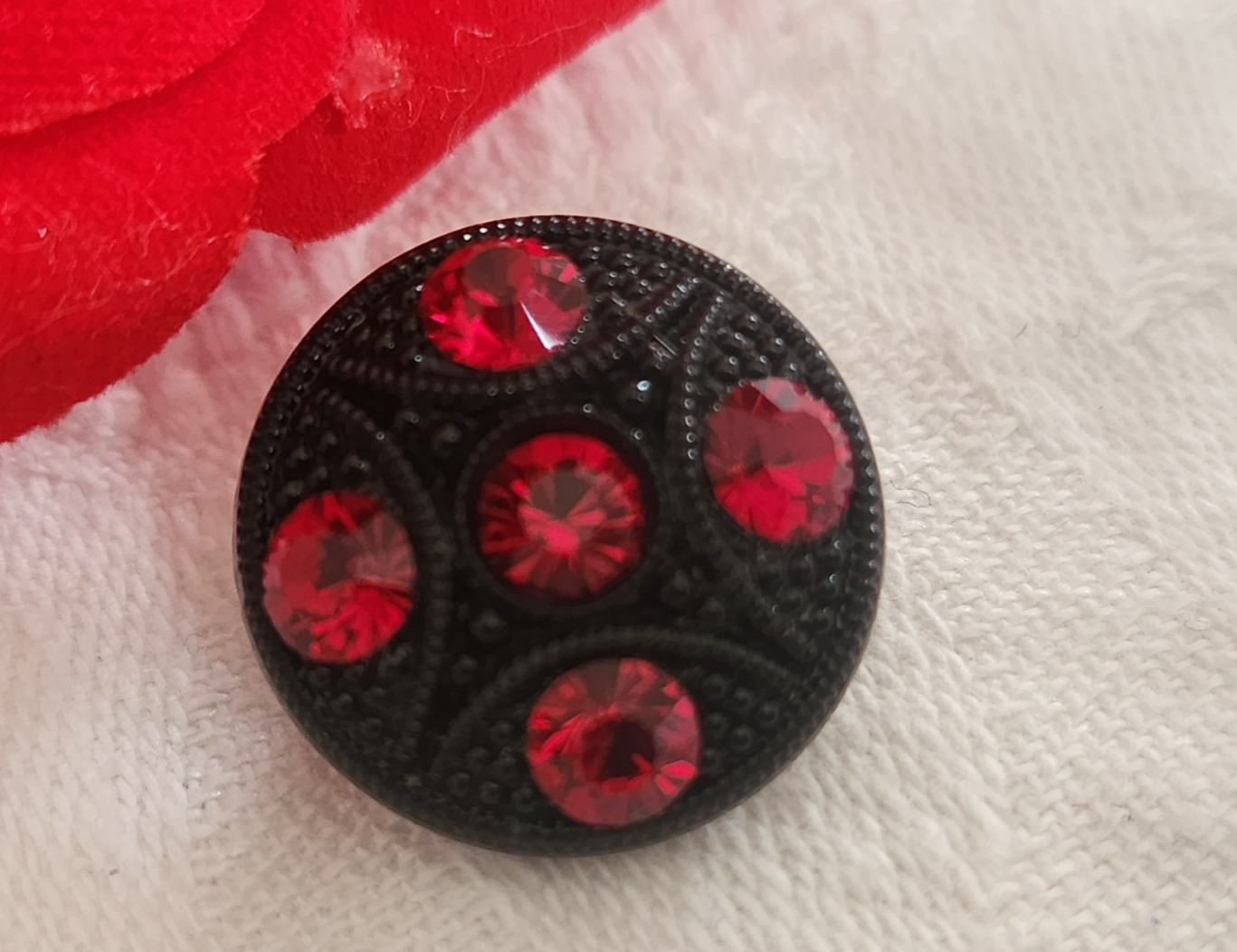 Bouton vintage en verre noir avec strass verre orange 18 mm ou   1,8 cm G19A