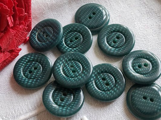 Lot 9 boutons vintage vert quadrillé travaillé à trous  2,3 cm ref 3346