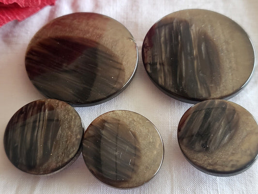 Lot 5 boutons vintage panaché marron nacré panaché  1,8 cm et 2,6 cm ref 5902