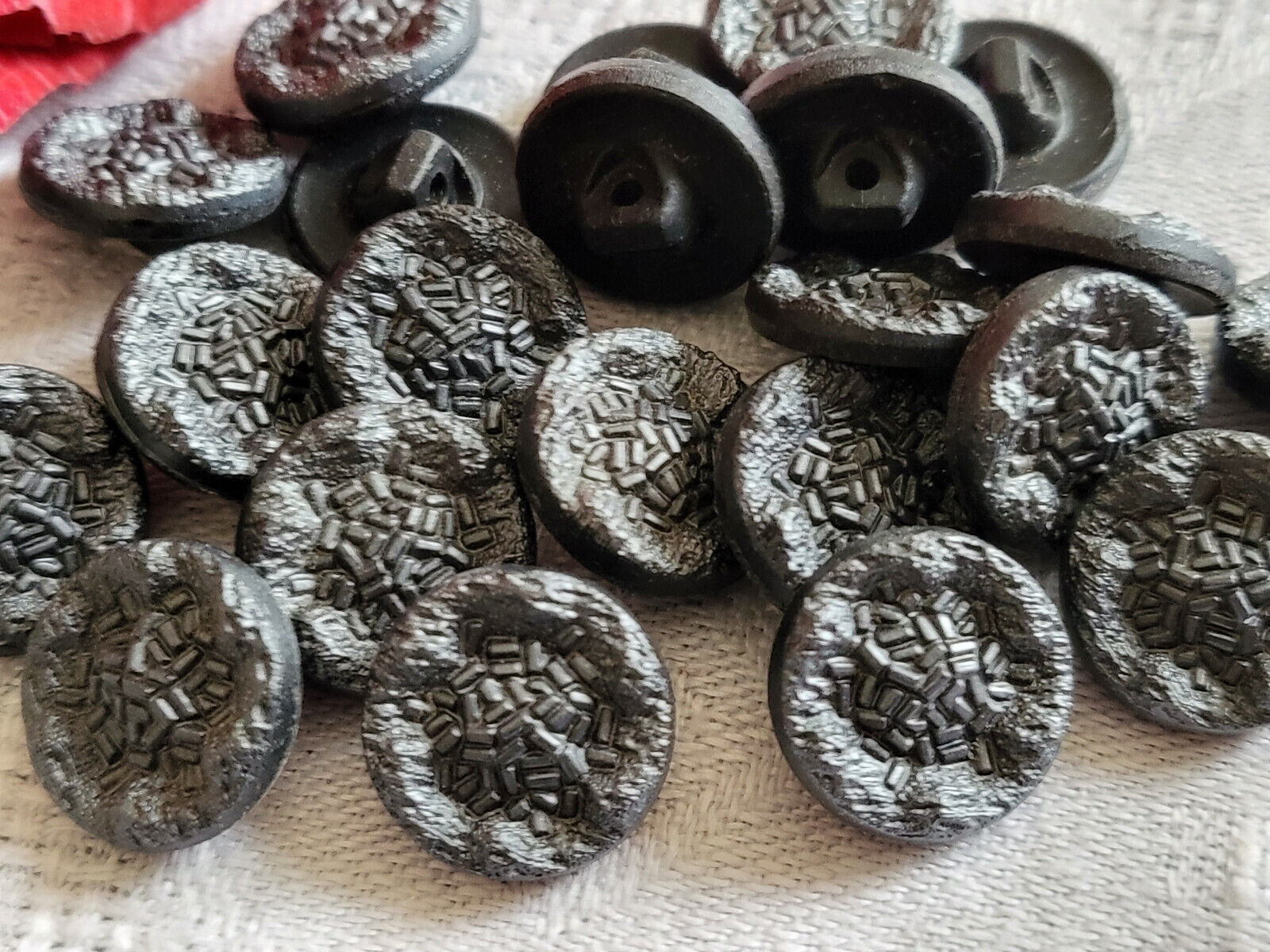 Lot 6 boutons anciens en verre gris granité  vintage 1,3 cm ref 956