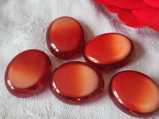 Lot 5 boutons vintage rouge ovale pied 1,8 cm sur 2,2 cm ref 2482