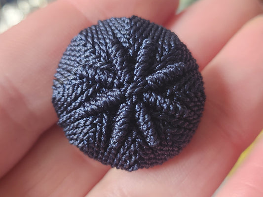 Ancien bouton en passementerie bleu fait main collection  2,6 sur 2,7 cm G16C