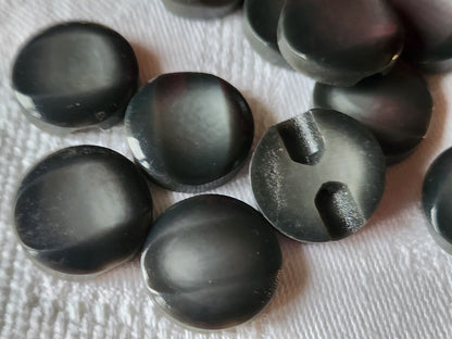 Lot 11  boutons vintage gris noir camaieu pied plat 1,8 cm ref 1019
