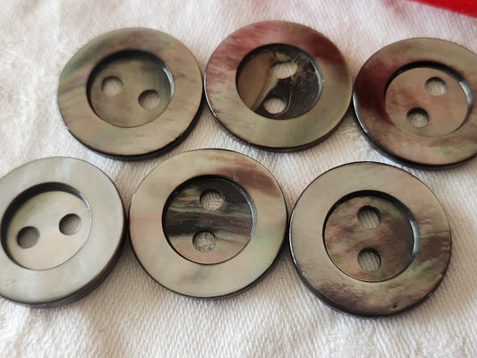Lot 6 gros boutons anciens en nacre gris large passant 2,5 cm ref 3964