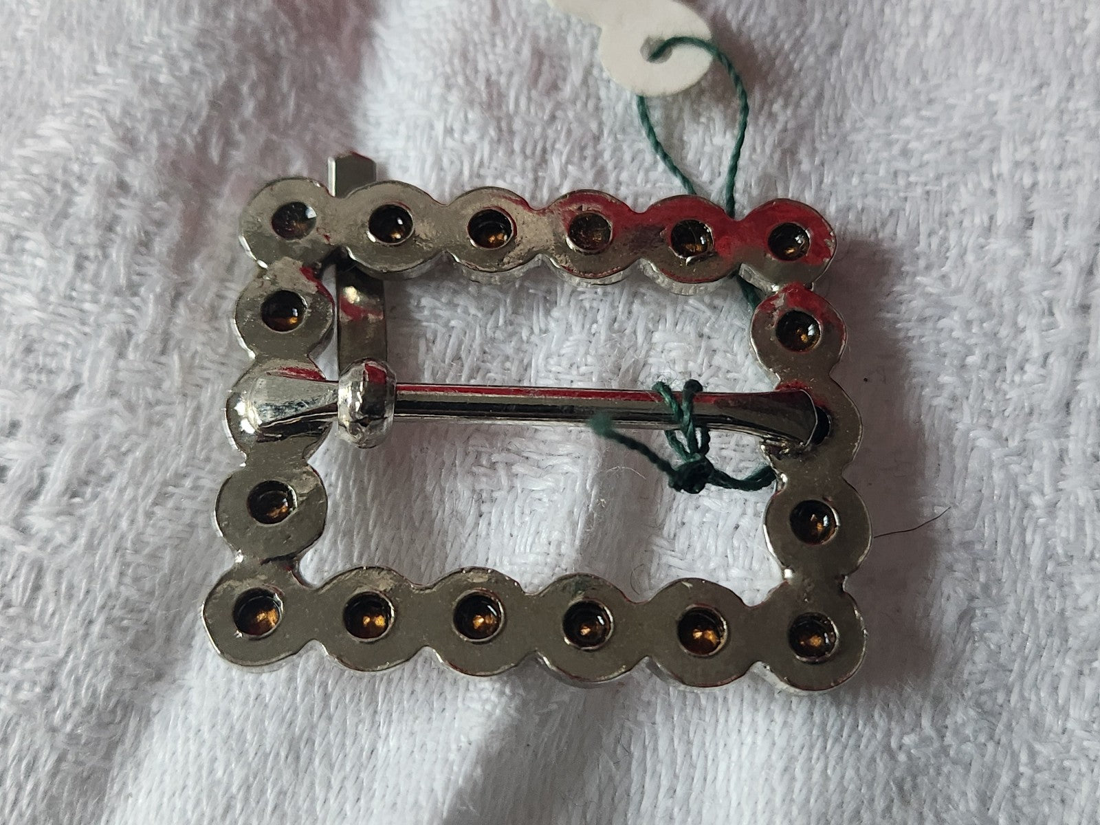 Boucle de ceinture ancienne vintage metal strass avec étiquette