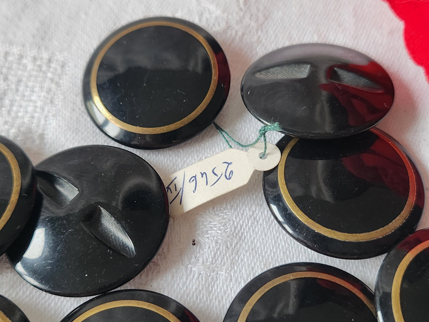 Lot 6 gros  boutons vintage noir metal  à pied  3 cm ref 1756