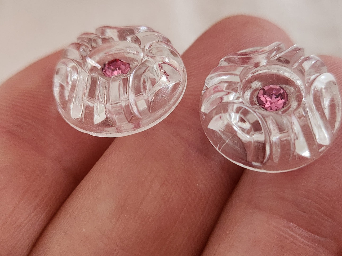Lot 6 boutons vintage en verre transparent strass rose ou  1,7 cm ref 6356