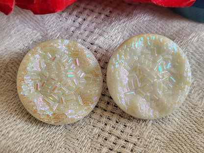 Duo boutons anciens en verre mordoré rose blanc  1,7 cm collection D14A