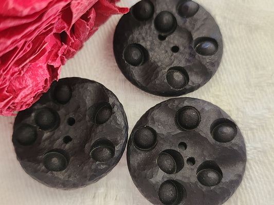 Trio boutons vintage noir motif alveole  2,2 cm ref 0084