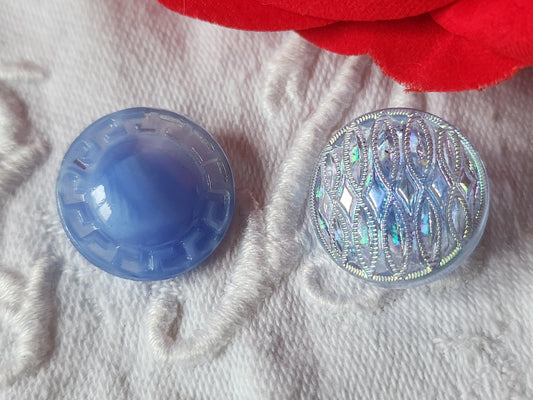 Duo boutons vintage en verre bleu  travaillé 1,7  cm G13D